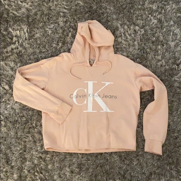 Calvin Klein Tops - [Calvin Klein] Cropped Sweatshirt